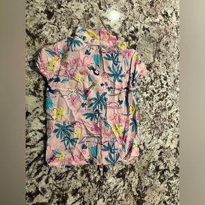 Gently use beautiful fabkids aloha Girls shirt.